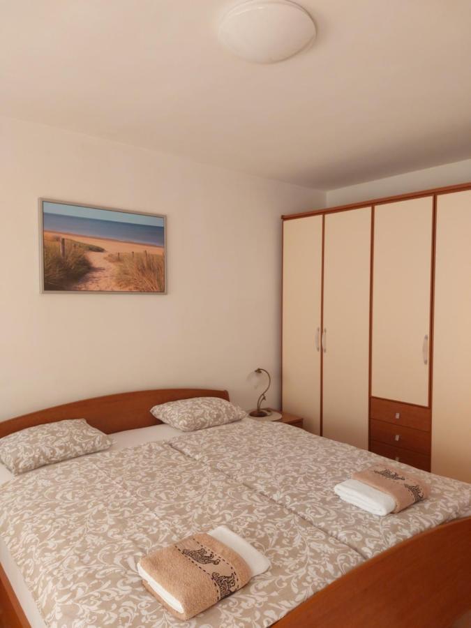 Apartman Sous Les Rochers Grižane Esterno foto