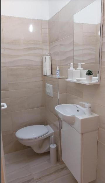 Apartman Sous Les Rochers Grižane Esterno foto